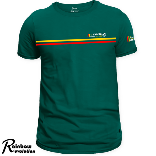 CYMRU TÎM PÊL-DROED MENYWOD RETRO STRIPES- Adult T-Shirt GREEN