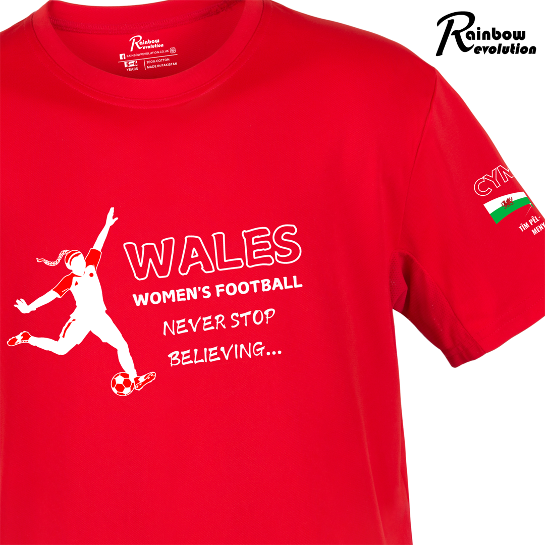 KIDS (3-15 YEARS) NEVER STOP BELIEVING WALES WOMEN'S Football T-Shirt